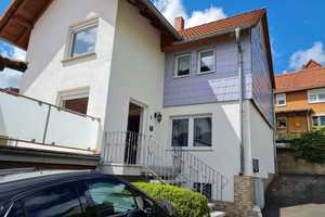 EFH in Asbach ~ sofortiger Einzug möglich ~ Garage ~ Wintergarten ~ – Steiler Weg 3, 36251 Hersfeld-Rotenburg (Kreis) – Vorschaubild 1