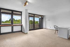 ROGERS: Ruhig und sonnig in Forstenried: Helle Wohnung mit Süd-Balkon zum Selbstgestalten – Die vollständige Adresse der Immobilie erhältst du vom Anbieter., 81476 Forstenried, München – Vorschaubild 4