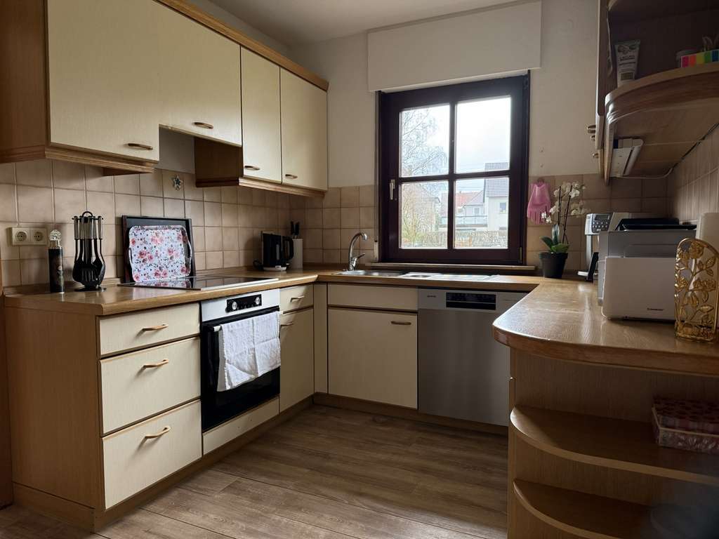 Immobilie in Pfaffenhausen - ***Nachhaltig vermietetes Zweifamilienhaus mit 4,5% Mietrendite in Pfaffenhausen*** - Bild 1