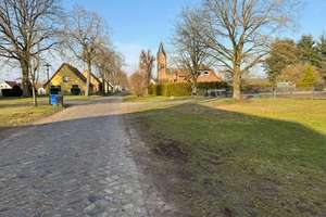 Charmantes Zweifamilienhaus in ruhiger Lage von Mirow-Leussow – Die vollständige Adresse der Immobilie erhältst du vom Anbieter., 17252 Mirow – Vorschaubild 4