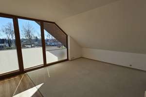 Helle 2-Zimmer Dachgeschosswohnung mit Balkon in Oldenburg in Holstein – Die vollständige Adresse der Immobilie erhältst du vom Anbieter., 23758 Oldenburg in Holstein – Vorschaubild 3