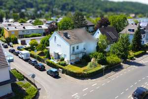 Helle Doppelhaushalte in beliebter Wohnlage von Dottendorf auf Erbpachtgrundstück – Die vollständige Adresse der Immobilie erhältst du vom Anbieter., 53129 Dottendorf, Bonn – Vorschaubild 1