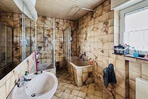 Schönes 8-Zimmer-Zweifamilienhaus in toller Lage von Bielefeld-Quelle – 33649 Brackwede, Bielefeld – Vorschaubild 8