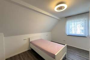 Innen top saniert & außen nach eigenen Ideen fertig zu stellen... schönes Einfamilienhaus in Menden! – Die vollständige Adresse der Immobilie erhältst du vom Anbieter., 58708 Menden (Sauerland) – Vorschaubild 13