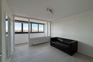Attraktive 1-Zimmer-Wohnung mit Fernblick und PKW-Stellplatz auf dem Fasanenhof – Die vollständige Adresse der Immobilie erhältst du vom Anbieter., 70565 Fasanenhof, Stuttgart – Vorschaubild 4