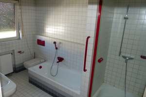 Geräumige und sonnige DG-Wohnung, TL-Bad, 3 Balkone, TG – Blumenstraße 16, 70736 Fellbach – Vorschaubild 15