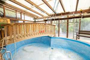 Gepflegtes Einfamilienhaus mit Pool, Vollkeller & Garage- ein Zuhause mit viel Potenzial! – Berlin – Vorschaubild 6