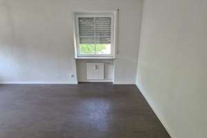 Wohnen mit Charakter: 3,5-Zimmer-Wohnung in Regensburg – Westendstraße 1, 93049 Westenviertel, Regensburg – Vorschaubild 7