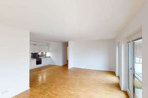 Perfekt für Familien! 4-Zimmer-Wohnung mit EBK – Bertoldistraße 15, 51065 Mülheim (Ortsteil), Köln – Vorschaubild 1