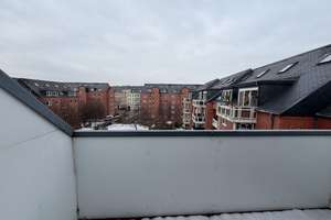 Komfortable 5-Zi-Wohnung über 2 Etagen mit Balkon, Wohnküche und 2 Bädern – Blankenauer Straße 9, 9113 Schloßchemnitz, Chemnitz – Vorschaubild 28