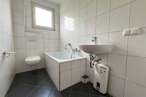 Renovierte 3-Zimmer-Etagenwohnung in Duisburg-Vierlinden – Die vollständige Adresse der Immobilie erhältst du vom Anbieter., 47178 Vierlinden, Duisburg – Vorschaubild 5