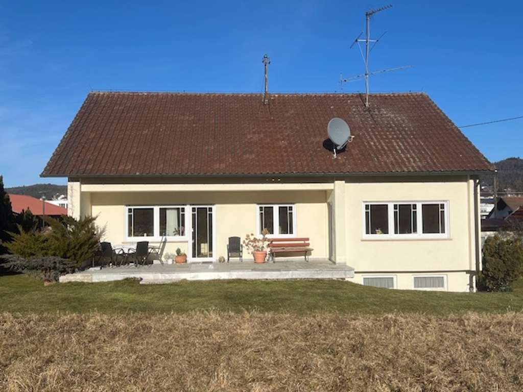 Immobilie in Burladingen - Charmantes EFH in unverbaubarer Lage mit viel Potenzial! - Bild 3