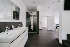 Property thumbnail 25