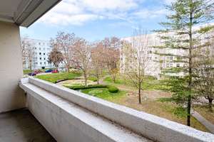 Großzügige 2-Raum-Wohnung mit Einbauküche und Balkon – Hans-Otto-Weg 12, 1219 Leubnitz-Neuostra, Dresden – Vorschaubild 3