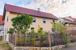 Großzügiges Zweifamilienhaus mit vielseitig nutzbarer Scheune, Nebengebäuden und Garten in Poxdorf  – Die vollständige Adresse der Immobilie erhältst du vom Anbieter., 96167 Königsfeld – Vorschaubild 15