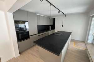 Komplett NEU RENOVIERTE 4,5-Zi-Whg. mit NEUER EINBAUKÜCHE,  Wintergarten Terrasse – Die vollständige Adresse der Immobilie erhältst du vom Anbieter., 70569 Kaltental, Stuttgart – Vorschaubild 4