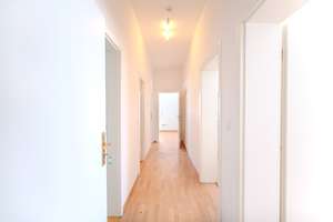 Einfamilienhaus in beliebter Wohnlage mit vielseitigen Nutzungsmöglichkeiten – Die vollständige Adresse der Immobilie erhältst du vom Anbieter., 13469 Lübars, Berlin – Vorschaubild 15