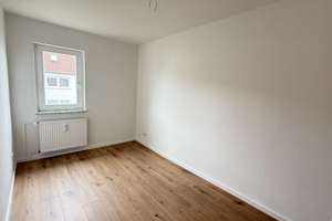 Charmante 3 Zimmer-Wohnung mit EBK – Mühlenbusch 27, 38448 Vorsfelde, Wolfsburg – Vorschaubild 3