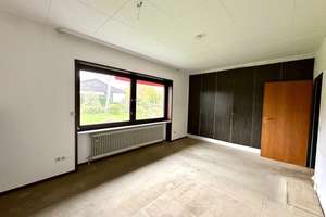Freistehender Bungalow mit zusätzlichem Grundstück – Die vollständige Adresse der Immobilie erhältst du vom Anbieter., 41470 Rosellen, Neuss – Vorschaubild 11
