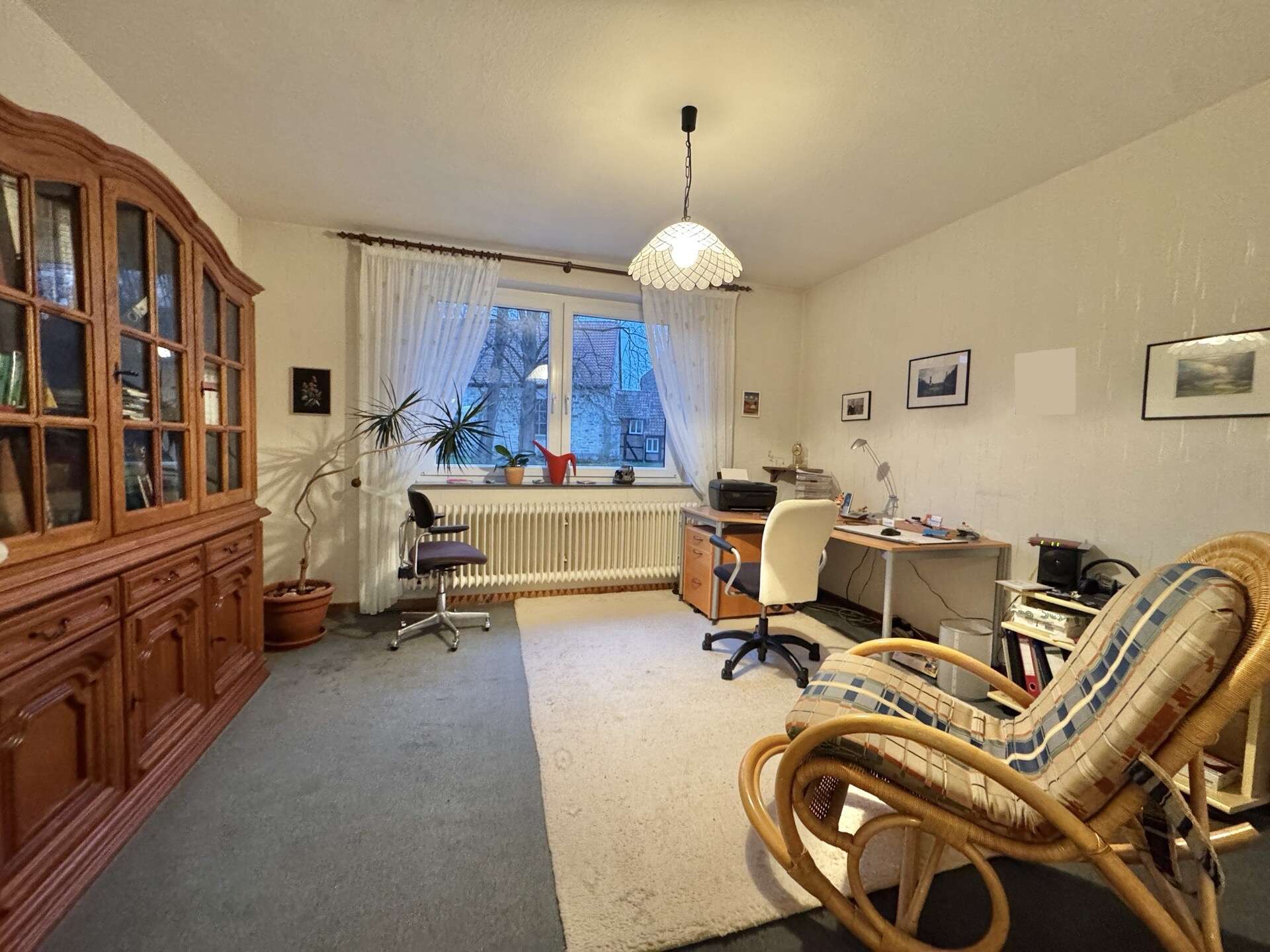 Immobilie in Gehrden - Ihr neues IMMOBILIEN QUARTIER: Gepflegtes 2-Fam.-Haus mit viel Charme & hinlänglich Platz - Bild 3