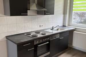 Schöne und gemütliche 1-Zimmer-Wohnung mit EBK in Remscheid-Hasten – Hammesberger Str. 82, 42855 Schöne Aussicht, Remscheid – Vorschaubild 2