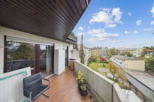 Elegantes Wohnen über zwei Etagen – Maisonette mit Kamin, TG-Stellplatz & Top-Ausstattung – Die vollständige Adresse der Immobilie erhältst du vom Anbieter., 80992 Alt-Moosach, München – Vorschaubild 8
