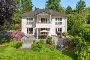 Nur 20 Minuten zur KÖ - Stilvolle Villa mit Rheinblick und prachtvoller Gartenanlage in D-Urdenbach – Die vollständige Adresse der Immobilie erhältst du vom Anbieter., 40489 Kaiserswerth, Düsseldorf – Vorschaubild 12