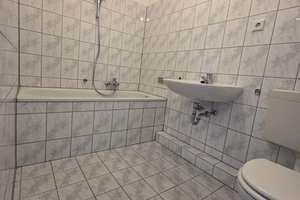 Helle 3-Zimmer Wohnung mit Balkon im 2. OG in Aachen Innenstadt – Harscampstraße 42, 52062 Kaiserplatz, Aachen – Vorschaubild 6