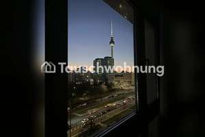 Tauschwohnung: Charmante 2,5 Zimmer Wohnung mit Fernsehturmblick am Alex