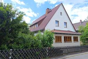 Selb: Bezugsfreies 1-2 Familienhaus mit Garten – Die vollständige Adresse der Immobilie erhältst du vom Anbieter., 95100 Selb – Vorschaubild 3