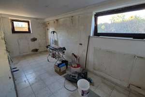 Komplett sanierte, helle und ruhige Souterrain-Wohnung in gepflegtem 9-Familienhaus, provisionsfrei – Im Rheintal 14, 50997 Meschenich, Köln – Vorschaubild 18