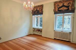 Courtagefreie, ruhige Altbauwohnung in Charlottenburg /Ku'damm mit Balkon  – Wielandstrasse, 31, 10629 Charlottenburg, Berlin – Vorschaubild 2