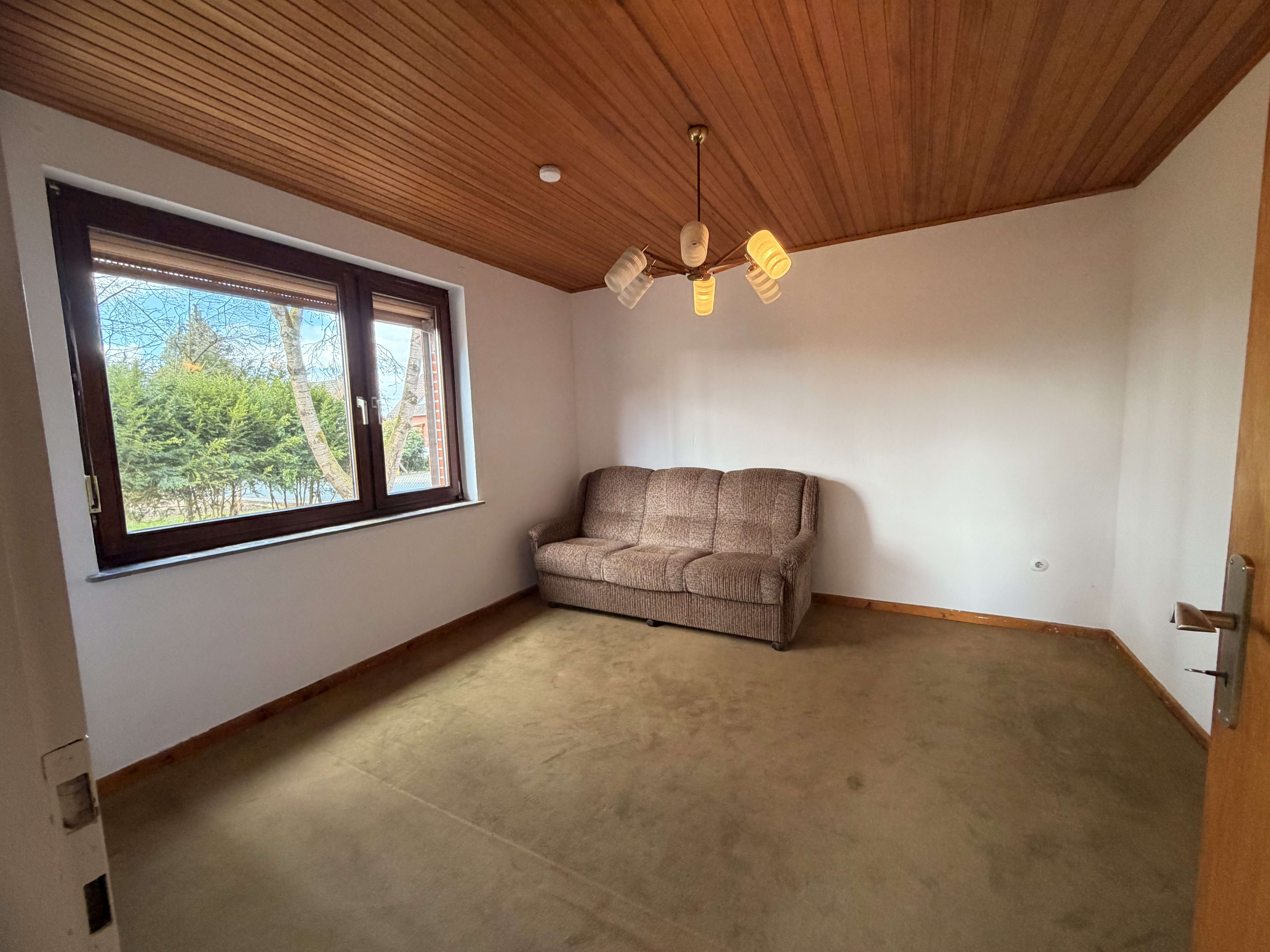 Immobilie in Wriedel - Substanz trifft Potenzial-7 Zimmer auf 1100 m² - Bild 2