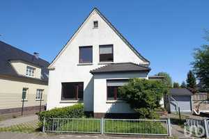 Oldenburg-Osternburg:
Charmantes 2-Familienhaus in ruhiger Stadtlage – Oldenburg (Oldenburg) – Vorschaubild 3
