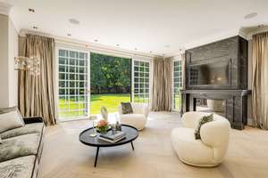 Luxus trifft Privatsphäre: Erstbezug Highend-Villenanwesen mit Lift, Heimkino, Spa und Weinkeller – Die vollständige Adresse der Immobilie erhältst du vom Anbieter., 80997 Obermenzing, München – Vorschaubild 2