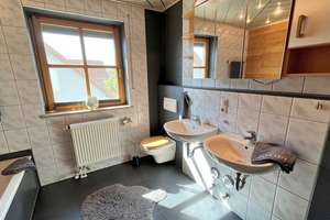 Voller Licht & Wärme: 4 Zimmer Maisonette – Ihr eigenes Haus im Dachgeschoss – Die vollständige Adresse der Immobilie erhältst du vom Anbieter., 96163 Gundelsheim – Vorschaubild 8