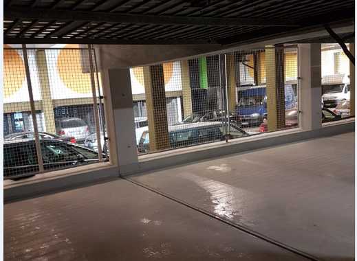 Tiefgaragenstellplatz im Olympiadorf Strassberger Straße