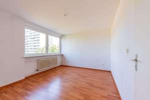 Hereinspaziert! Charmante 3-Zimmer Wohnung mit Süd-Loggia – Die vollständige Adresse der Immobilie erhältst du vom Anbieter., 81477 Solln, München – Vorschaubild 4