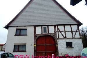 Wohnhaus mit Garagen und großer Grünfläche! – Die vollständige Adresse der Immobilie erhältst du vom Anbieter., 34388 Trendelburg – Vorschaubild 2