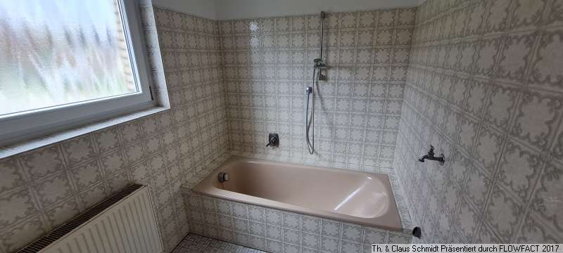 Immobilie in Ovelgönne - Wohnhaus mit Garage und der Möglichkeit zum ebenerdigen Wohnen in Großenmeer - Bild 1