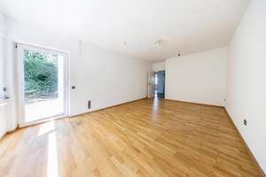 Beste Aussichtslage - Charmantes 2-3 Familienhaus mit großem Garten  – Die vollständige Adresse der Immobilie erhältst du vom Anbieter., 70195 Botnang-Süd, Stuttgart – Vorschaubild 9