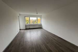 Wir suchen SIE -  3 Zi.- Whng. -  Wannenbad mit Fenster und Balkon - Duisburg – Graf-Bernadotte-Str. 15, 47228 Bergheim, Duisburg – Vorschaubild 2