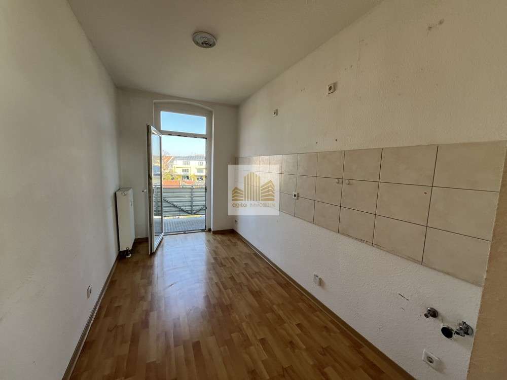 Immobilie in Merseburg - modernisiertes Mehrfamilienhaus mit PV Anlage in Merseburg für Faktor 18 - Bild 0