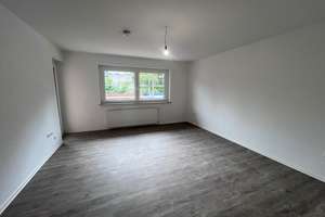 Verkehrsgünstig und doch ruhig gelegene modernisierte Wohnung – Sven-Hedin-Str. 28, 30655 Groß-Buchholz, Hannover – Vorschaubild 3