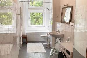Wohnen im beliebten STEPHANKIEZ + klassischer 3-Zi Stuckaltbau im 3. OG + BEZUGSFREI! – Quitzowstr. 117, 10559 Moabit, Berlin – Vorschaubild 13