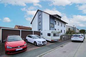 Attraktives Mehrfamilienhaus mit drei Wohneinheiten in Lonnerstadt – Die vollständige Adresse der Immobilie erhältst du vom Anbieter., 91475 Lonnerstadt – Vorschaubild 1