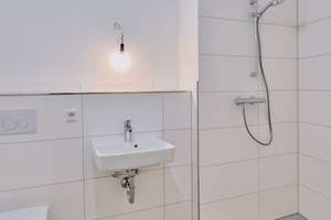 Helles Appartement mit Einbauküche, Fußbodenheizung, Loggia, Lift, Tiefgarage etc – Kattenbrookstrift 51, 30539 Bemerode, Hannover – Vorschaubild 10