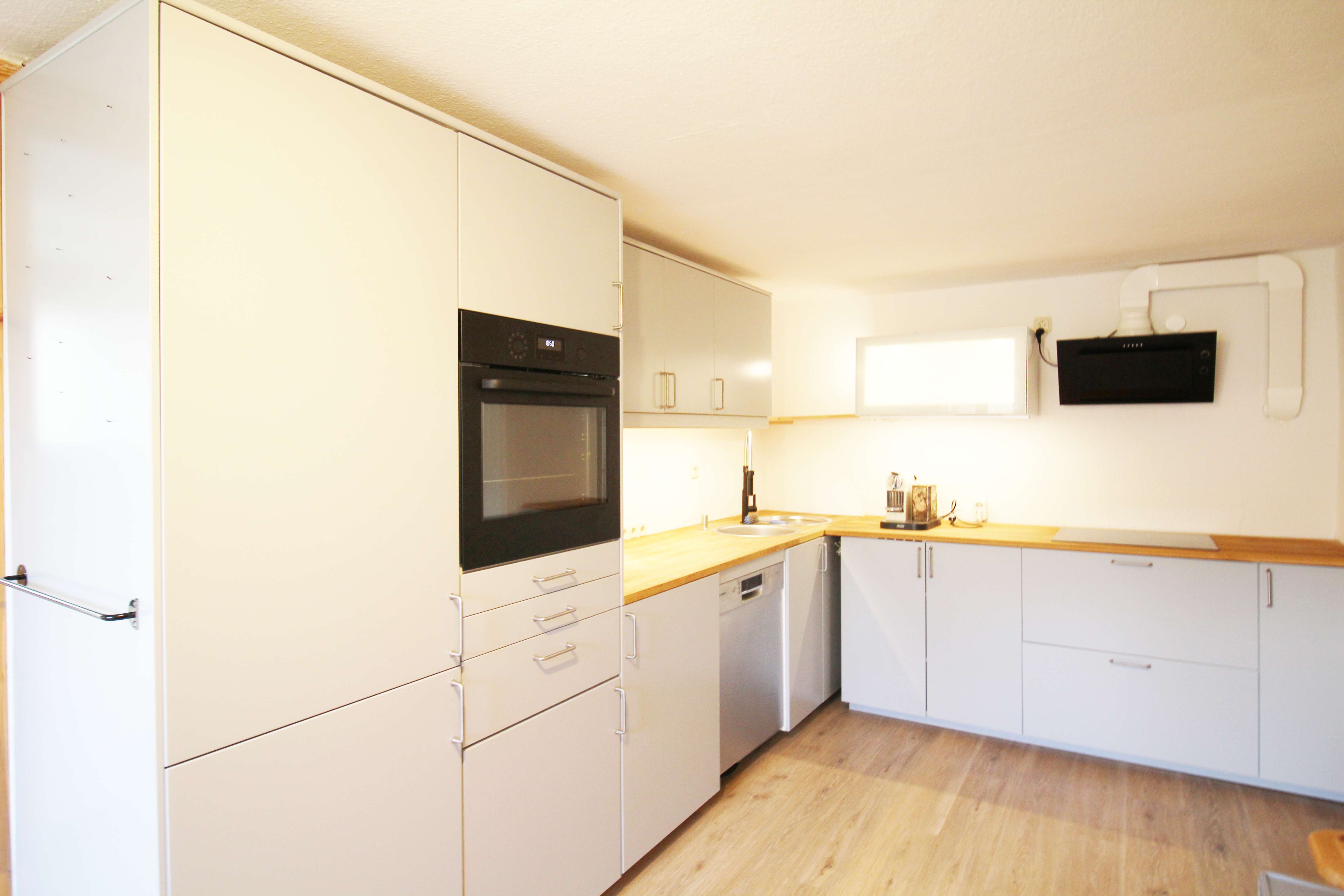 Immobilie in Niedergörsdorf - Vierseithof: Vielfältig nutzbar mit Scheune, Garage, Remise, Werkstatt, Stall und Garten - Bild 1