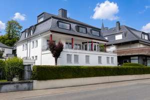 Wo Eleganz auf den Fluss trifft: Ihr neues Lebensgefühl in Lieser – Die vollständige Adresse der Immobilie erhältst du vom Anbieter., 54470 Lieser – Vorschaubild 20