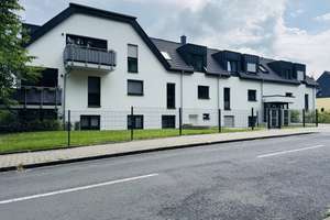 Neuwertige 2-Zimmer-Dachgeschosswohnung mit Balkon und Einbauküche ab 01.12.2026  frei – 40625 Gerresheim, Düsseldorf – Vorschaubild 2